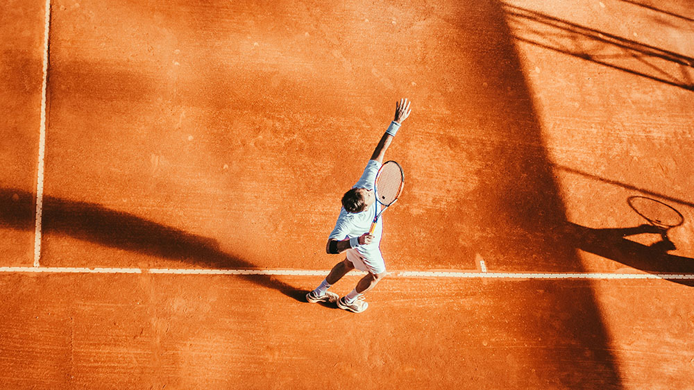 Recording a tennis match with a score overlay